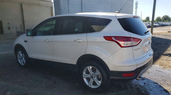 Ford Escape  2015