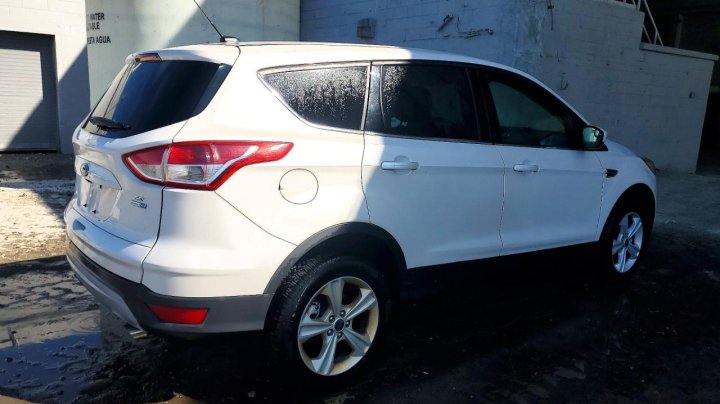Ford Escape  2015