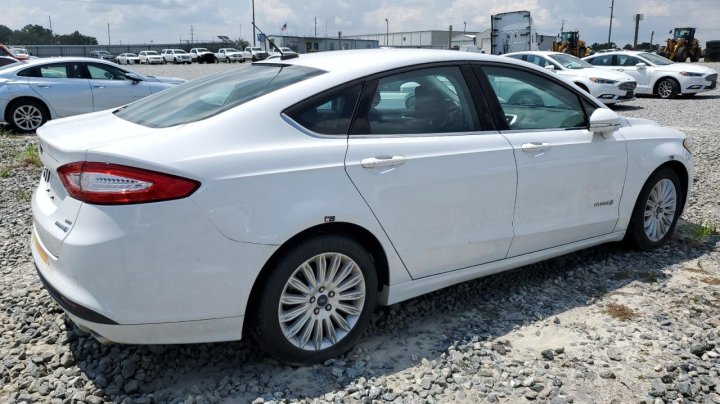 Ford FUSION  2015