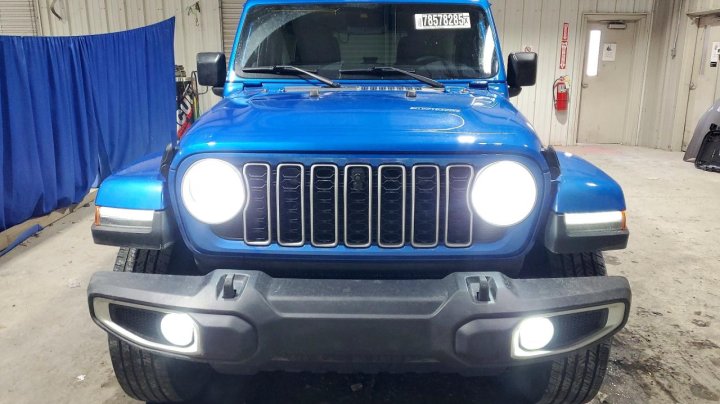 JEEP WRANGLER  2024