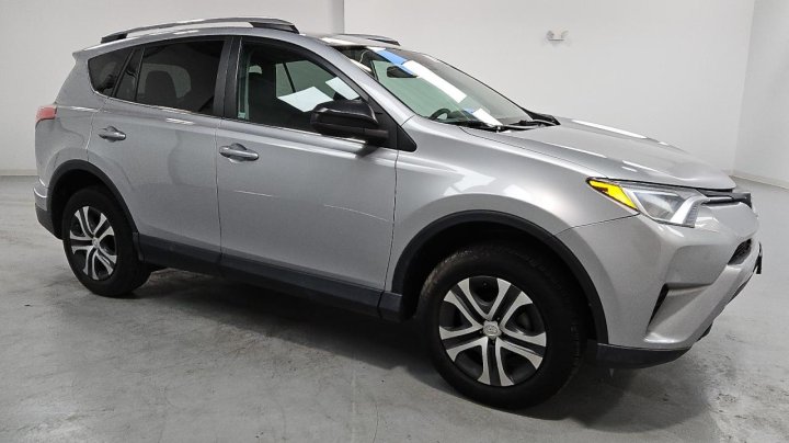 Toyota RAV4  2018