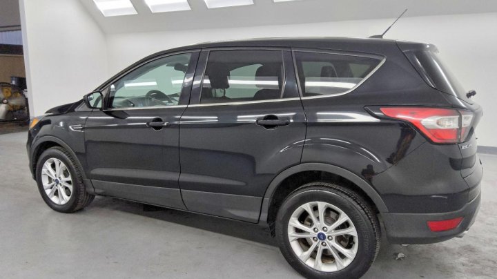Ford Escape  2017