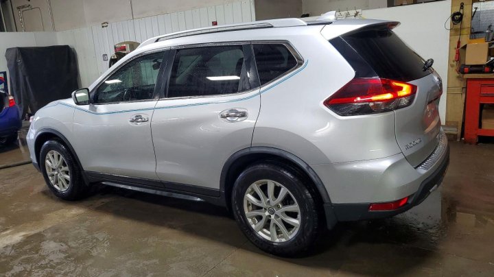 Nissan ROGUE  2018