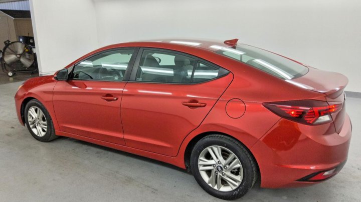Hyundai Elantra  2019