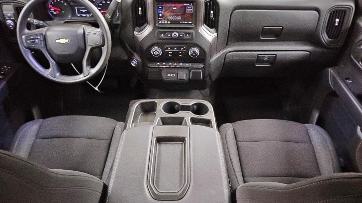 Chevrolet Silverado  2023
