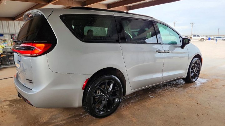 CHRYSLER Pacifica  2023