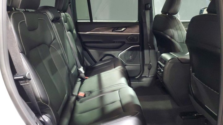 JEEP GRAND  2026