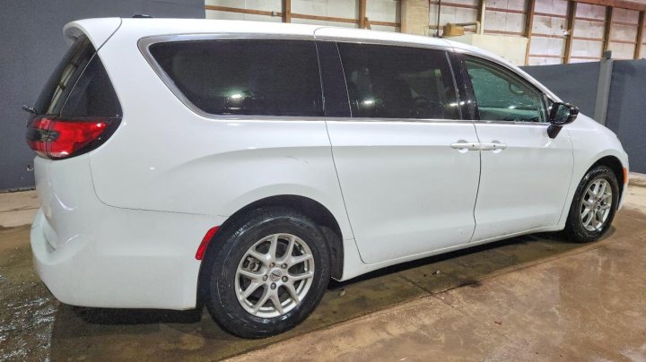 CHRYSLER Pacifica  2024