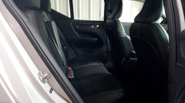 Volvo XC40  2020
