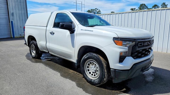 Chevrolet Silverado  2023