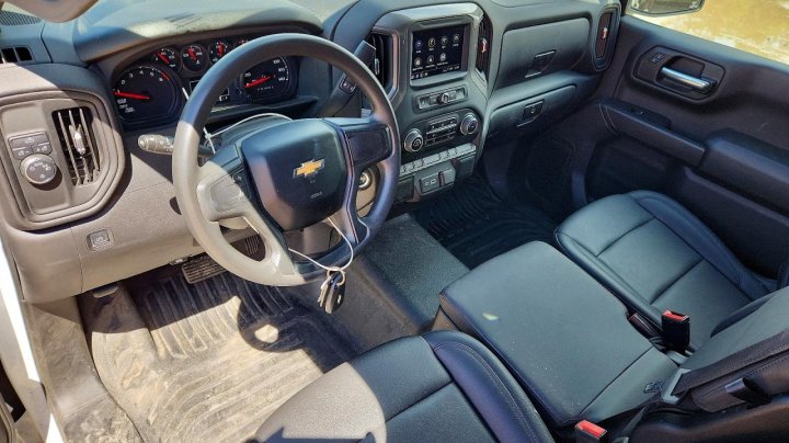 Chevrolet Silverado  2023