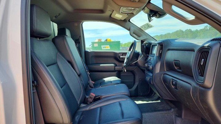 Chevrolet Silverado  2023
