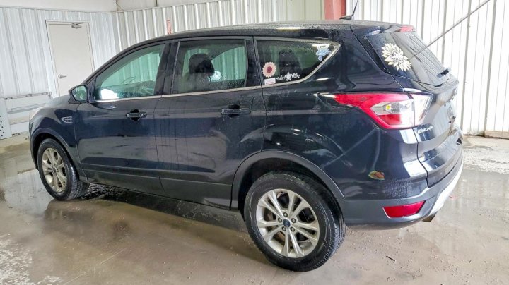 Ford Escape  2017