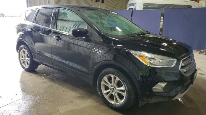 Ford Escape  2017