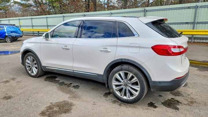 Lincoln MKX  2016