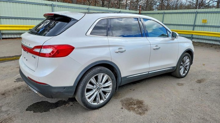 Lincoln MKX  2016