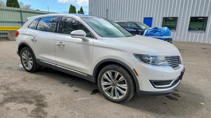 Lincoln MKX  2016