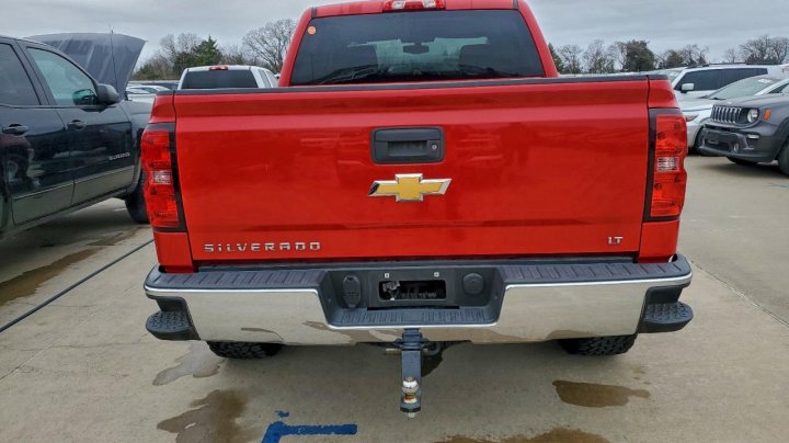 Chevrolet Silverado  2018