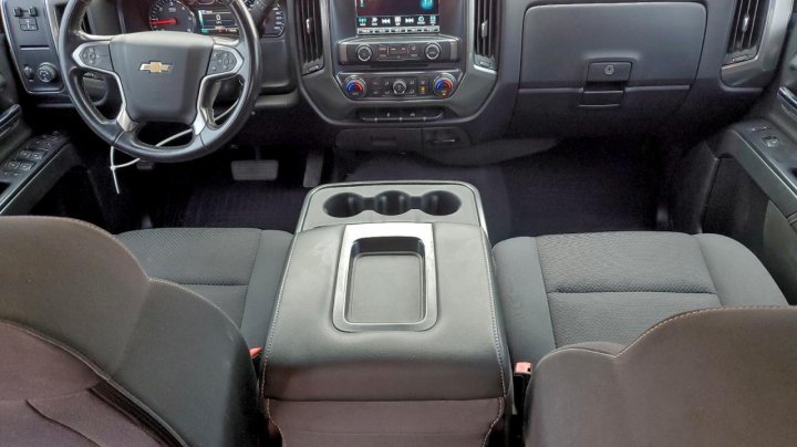 Chevrolet Silverado  2018