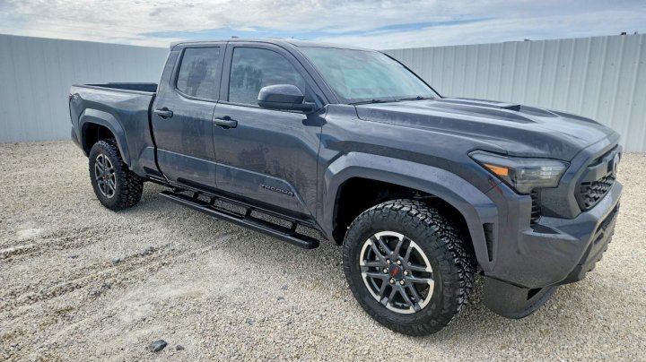 Toyota TACOMA  2025