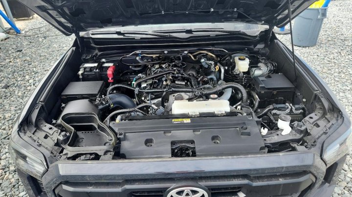 Toyota TACOMA  2025