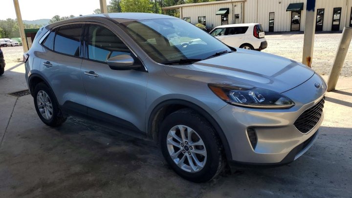Ford Escape  2021