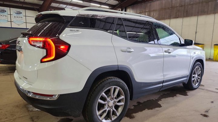 GMC TERRAIN  2024