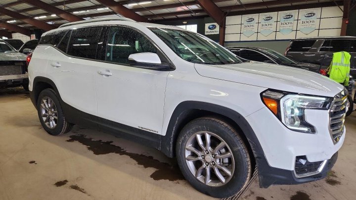 GMC TERRAIN  2024