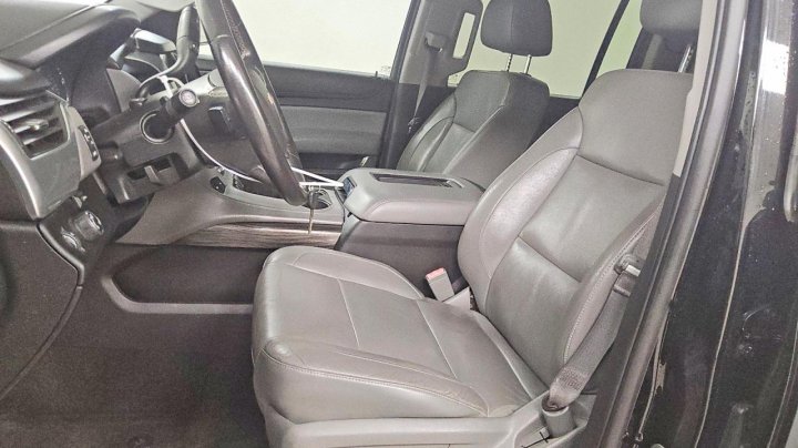 Chevrolet Suburban  2016