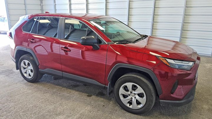 Toyota RAV4  2024