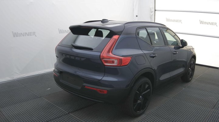 Volvo XC40 2026
