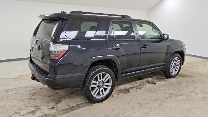 Toyota 4runner  2024