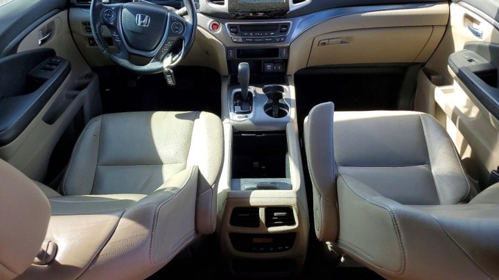 Honda Pilot  2016