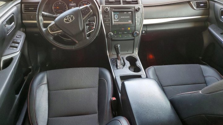 Toyota Camry  2016
