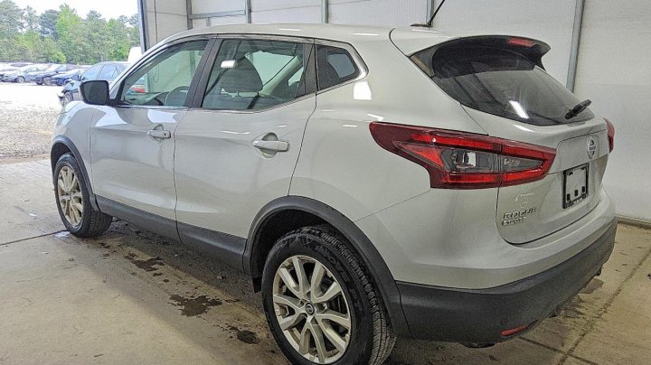 Nissan ROGUE  2021