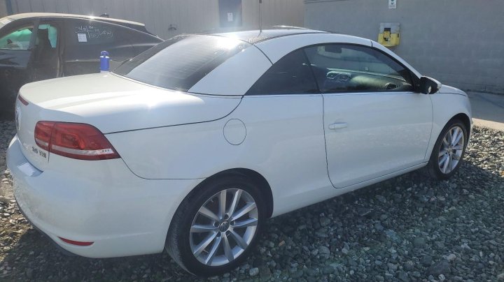 Volkswagen Eos  2015