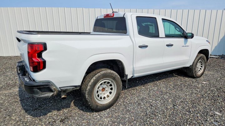CHEV COLORADO  2023