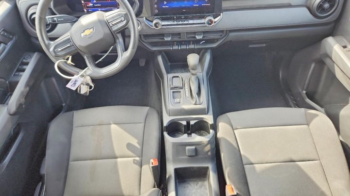 CHEV COLORADO  2023