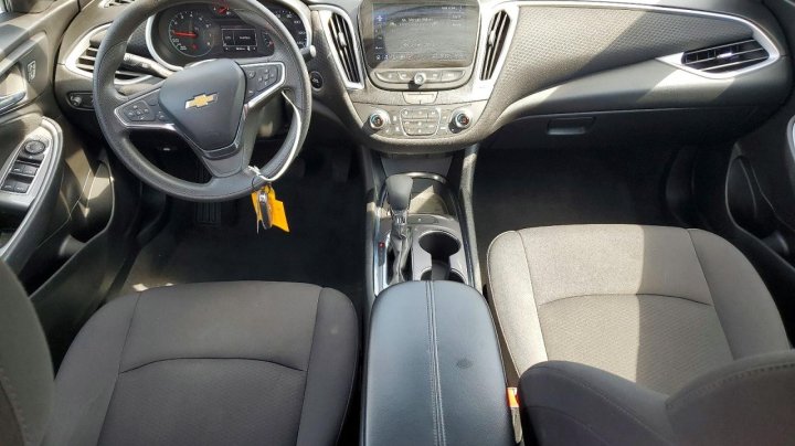 Chevrolet Malibu  2023