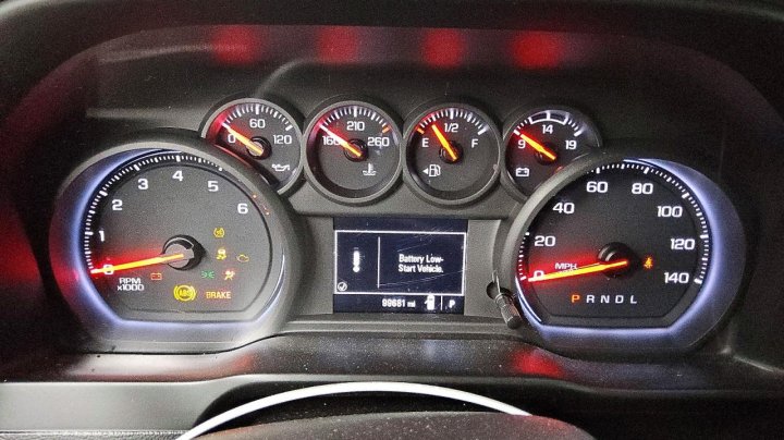 Chevrolet Silverado  2020