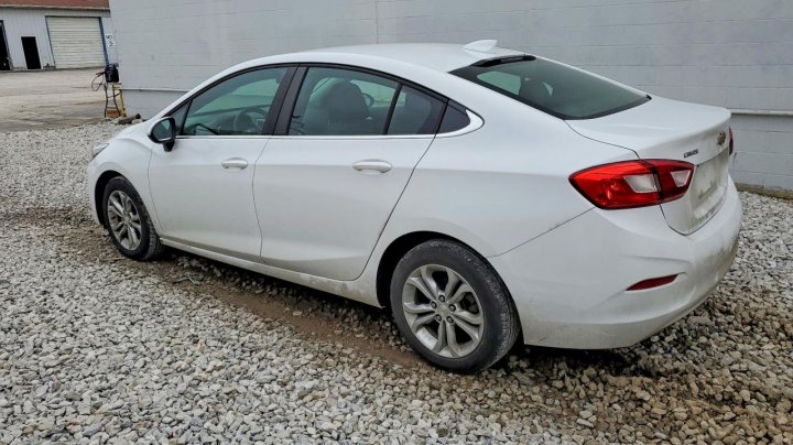 Chevrolet CRUZE  2019