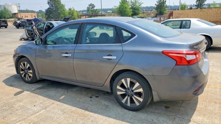 Nissan Sentra  2017