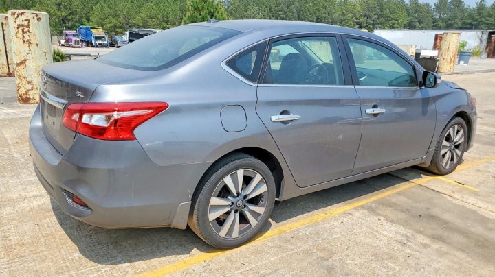 Nissan Sentra  2017