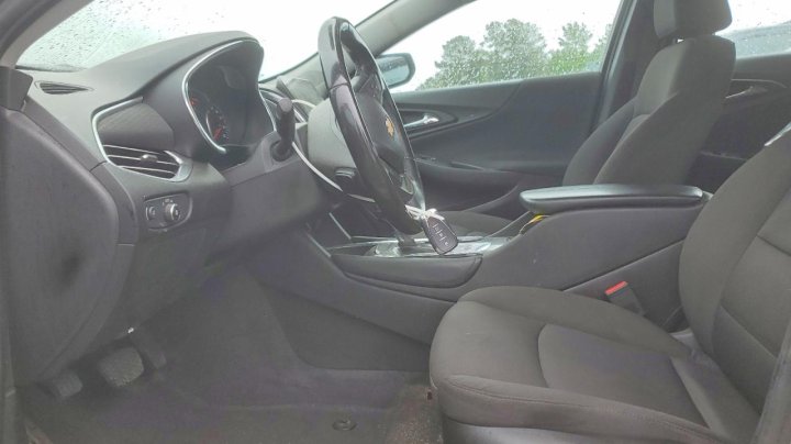 Chevrolet Malibu  2018