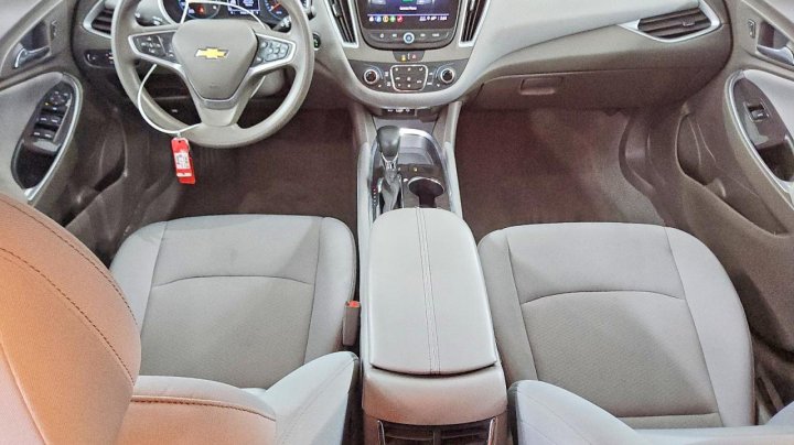 Chevrolet Malibu  2022