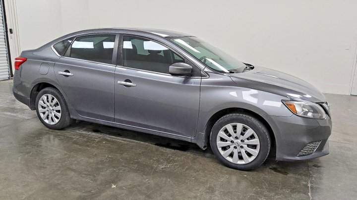Nissan Sentra  2019