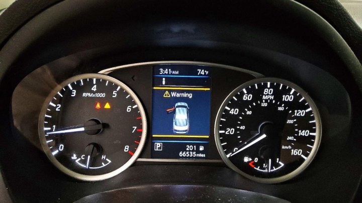 Nissan Sentra  2019
