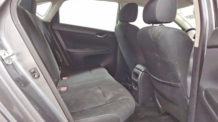 Nissan Sentra  2019