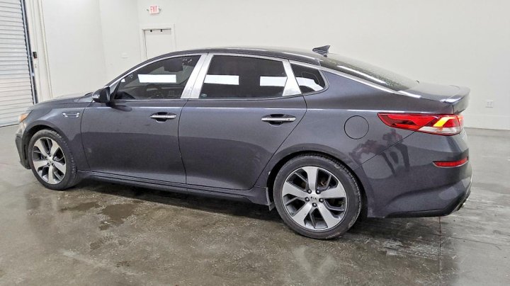 KIA Optima  2019
