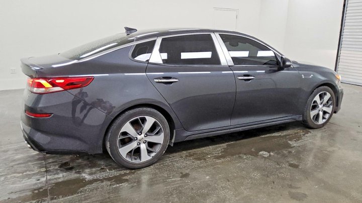 KIA Optima  2019